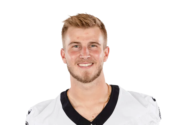 Tyler Shough headshot