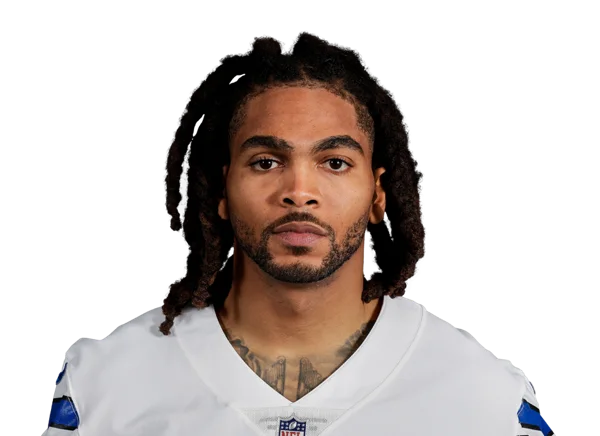 Malik Davis headshot